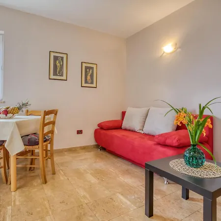 Daria-4 By Interhome Apartment Poreč